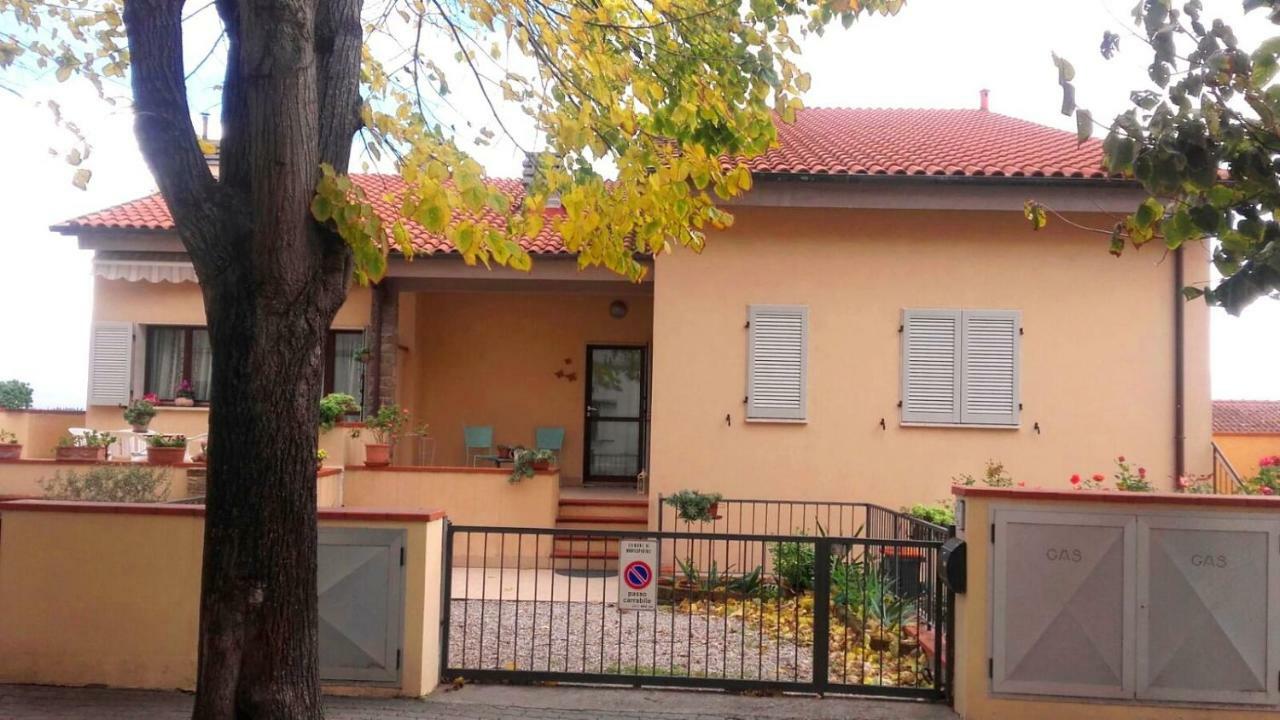 Appartamento La Chicchera Монтеспертоли Екстериор снимка